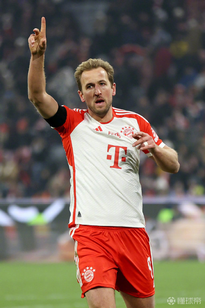 3377-凯恩迎来二十赛季高光表现，公牛球迷沸腾！的简单介绍